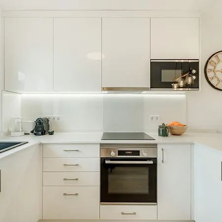 Luxury Sea View Apartment